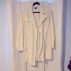 Women’s Large Cream Trench coat